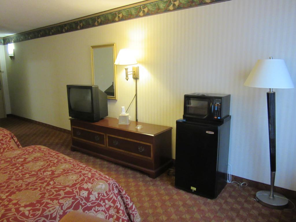 Governor'S Inn & Suites Memphis Zimmer foto