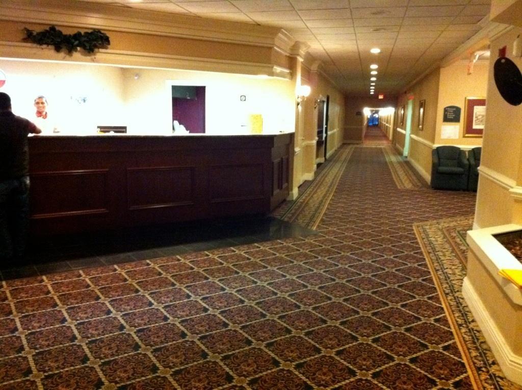Governor'S Inn & Suites Memphis Exterior foto
